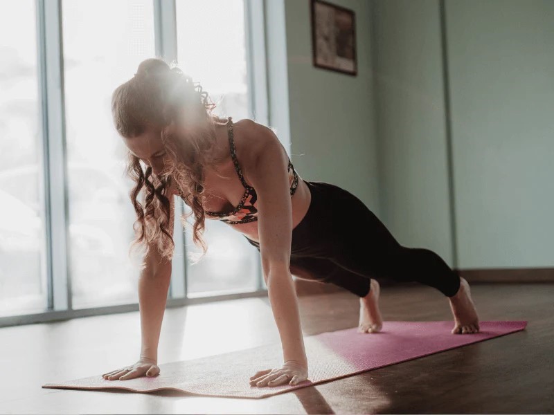 lo-trinh-tap-gym-giam-can-cho-nu-fullbody